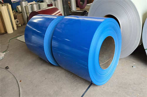 �{ɫ��̼��䓾������ֵ�c�����ܼ�ߵĸ߶˽��ă��x